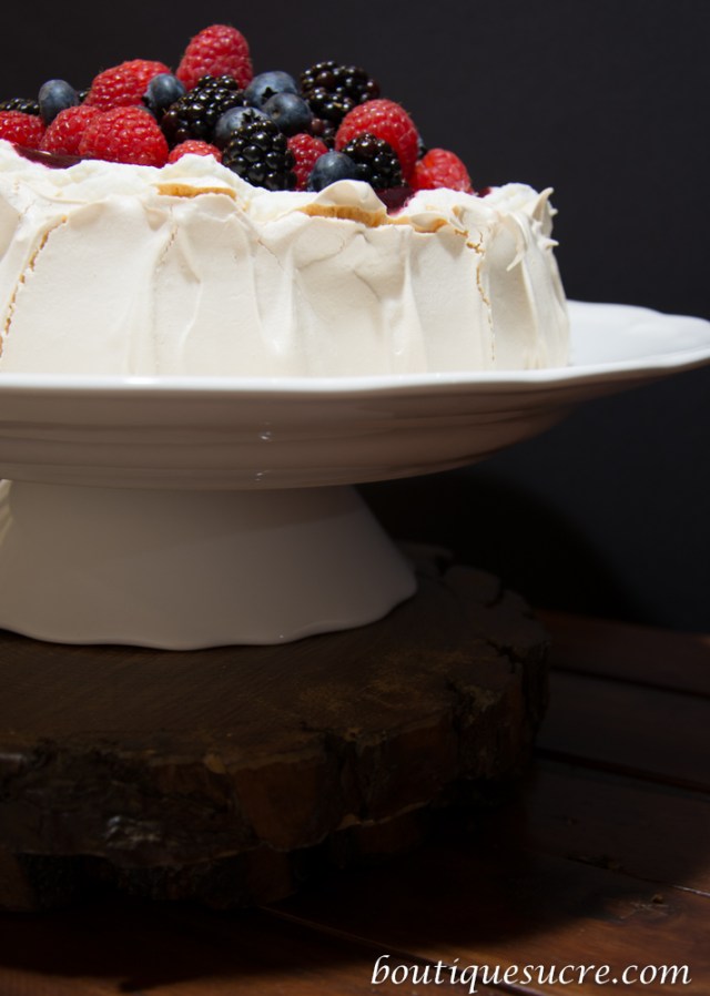 Pavlova frutos del bosque