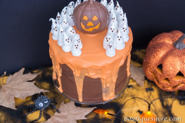 tarta piñata halloween