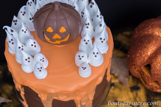 tarta piñata halloween